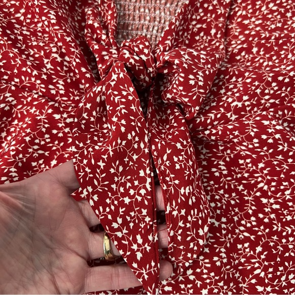 Shein Crop top Size M Red Floral - Picture 7 of 8